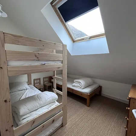 Spacieux Au Centre De Cauterets, 6 Pers., Skis Et Parking - Fr-1-812-46 * 科特雷