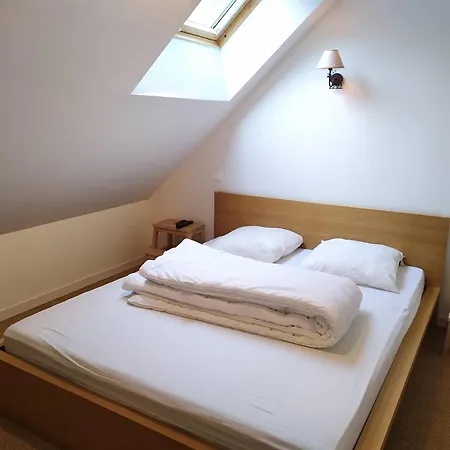 Spacieux Au Centre De Cauterets, 6 Pers., Skis Et Parking - Fr-1-812-46